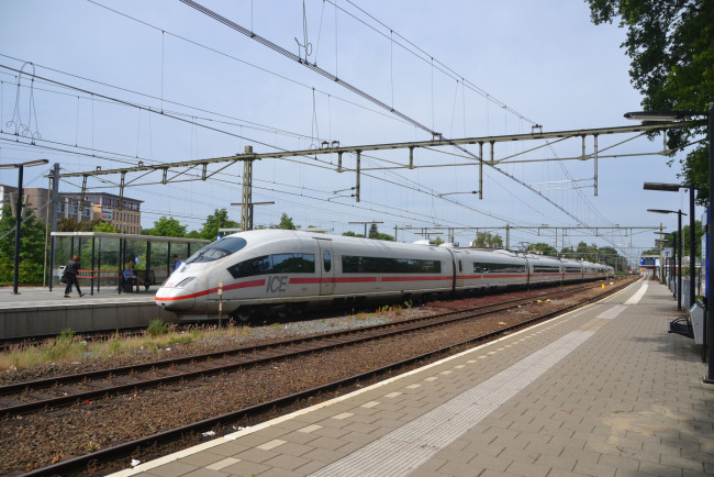 Обои картинки фото техника, поезда, железная, дорога, рельсы, локомотив, состав