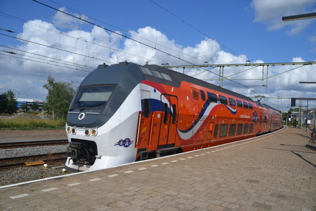 Обои картинки фото техника, поезда, железная, дорога, рельсы, локомотив, состав