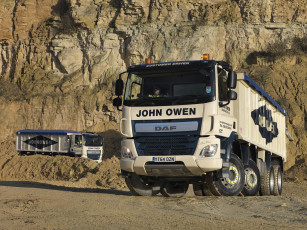 Картинка автомобили daf+ выставка улица грузовик седельный тягач