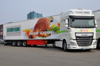 Картинка автомобили daf+ выставка улица седельный грузовик тягач