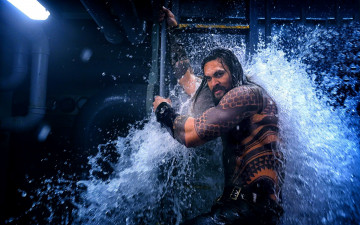 Картинка кино+фильмы aquaman jason momoa
