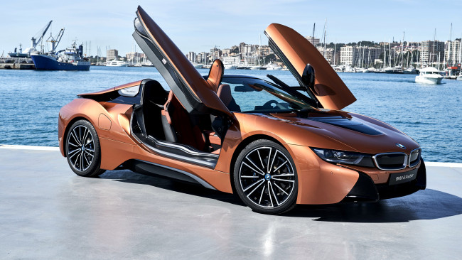 Обои картинки фото автомобили, bmw, roadster, вид, сбоку, гавань, 2018, i8