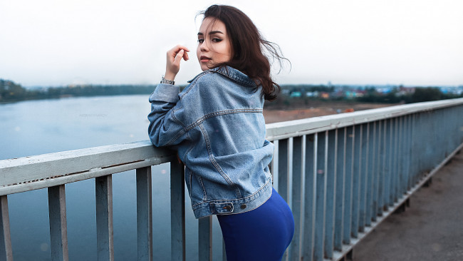 Обои картинки фото девушка, девушки, -unsort , брюнетки, темноволосые, модель