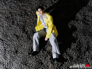 Картинка мужчины a+yun+ga a yun ga пиджак гравий