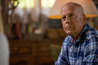 Картинка out+of+death+ +2021+ кино+фильмы -unknown+ другое брюс уиллис триллер криминал кадры кино актер за гранью жизни