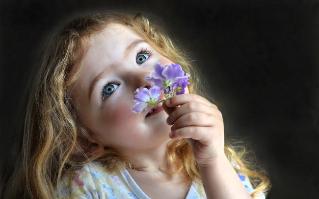 Обои картинки фото разное, дети, девочка, лицо, цветы