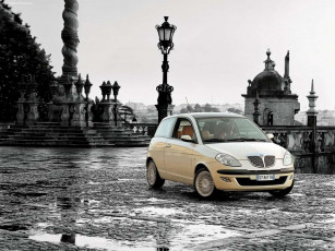 Картинка lancia ypsilon 2003 автомобили