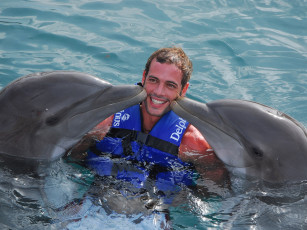 Картинка william levy guti& 233 rrez мужчины