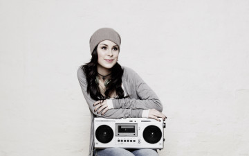 Картинка музыка lena meyer landrut певица шапочка магнитофон
