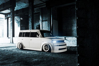 Картинка автомобили scion