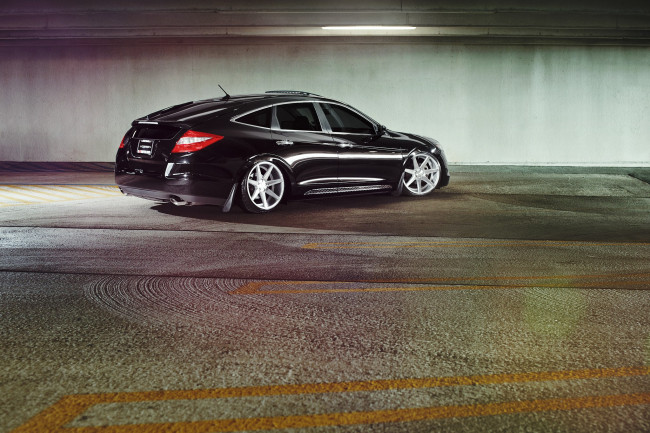 Обои картинки фото автомобили, honda, crosstour