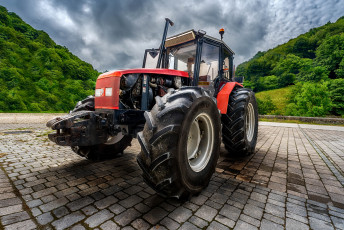 Картинка техника тракторы работы сельхоз