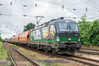 Картинка техника электровозы состав локомотив