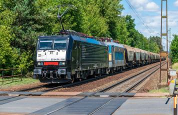 Картинка техника электровозы состав локомотив