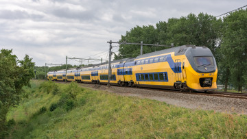 Картинка техника электровозы локомотив состав