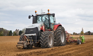 Картинка техника тракторы сельхоз работы