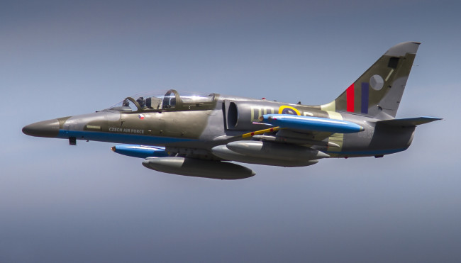 Обои картинки фото aero l-159 alca, авиация, боевые самолёты, истребитель