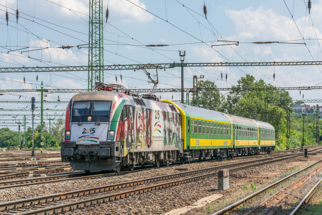 Обои картинки фото техника, электровозы, локомотив, состав