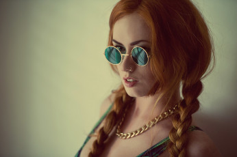 Картинка jenny+osullivan девушки jenny+o`sullivan jenny osullivan девушка модель красотка рыжеволосая поза сексуальная взгляд причёска актриса