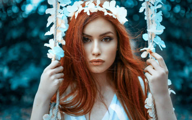 Обои картинки фото девушки, - лица,  портреты, девушка, портрет, причёска, модель, рыжеволосая, лицо, макияж, взгляд, красотка