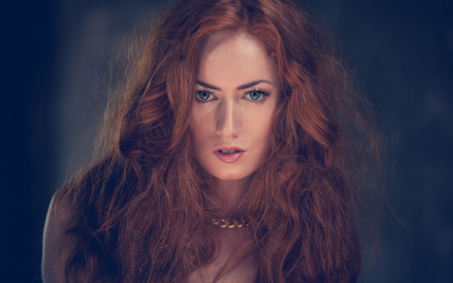 Обои картинки фото jenny osullivan, девушки, jenny o`sullivan, jenny, osullivan, девушка, модель, красотка, рыжеволосая, поза, сексуальная, взгляд, причёска, актриса