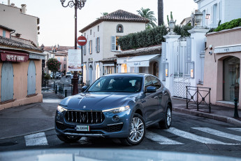 Картинка автомобили maserati