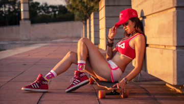 Картинка девушки -+брюнетки +шатенки miyuki son