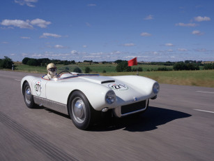 Картинка автомобили saab