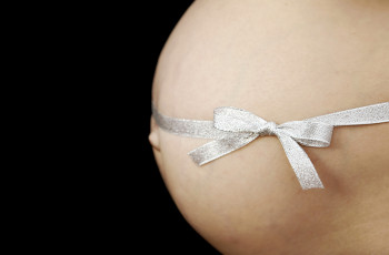 Картинка -Unsort+Женские+прелести девушки unsort женские прелести бантик живот беременная