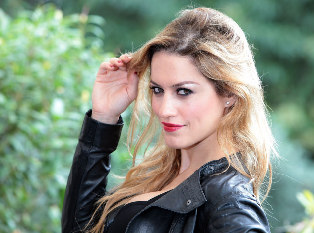 Обои картинки фото Lola Ponce, девушки