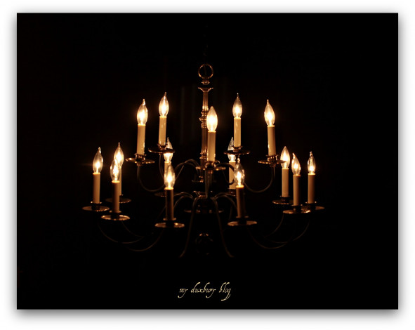 Обои картинки фото разное, осветительные, приборы, люстра, фон