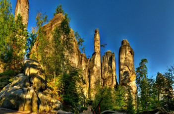 Картинка природа горы скалы деревья