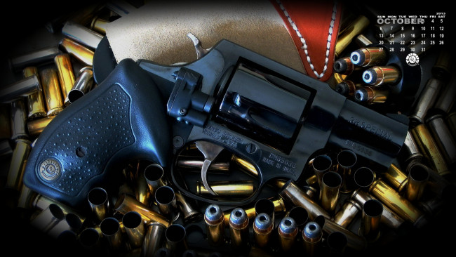 Обои картинки фото календари, оружие, пули, револьвер