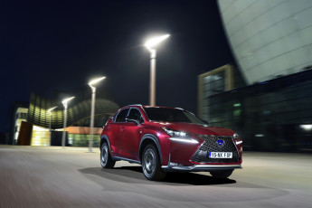 Картинка 2015+lexus+nx+300h+f-sport автомобили lexus бордовый металлик фонари ночь