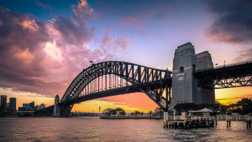 Картинка города -+мосты мост река