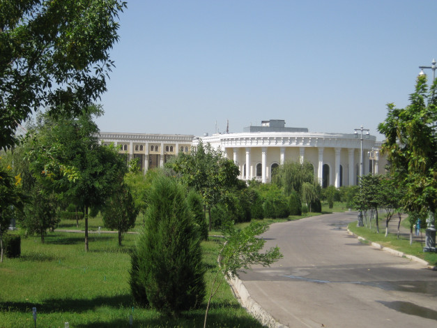 Обои картинки фото консерватория, города, - другое, восток, ташкент, лето, здание