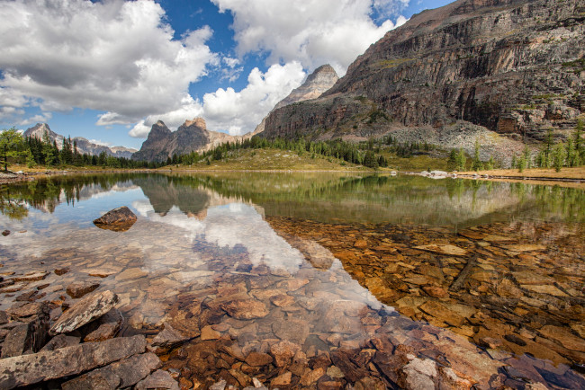 Обои картинки фото природа, реки, озера, река, лес, горы