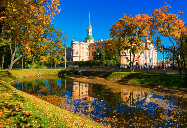Обои картинки фото saint petersburg,  russia, города, санкт-петербург,  петергоф , россия, осень, дворец, парк