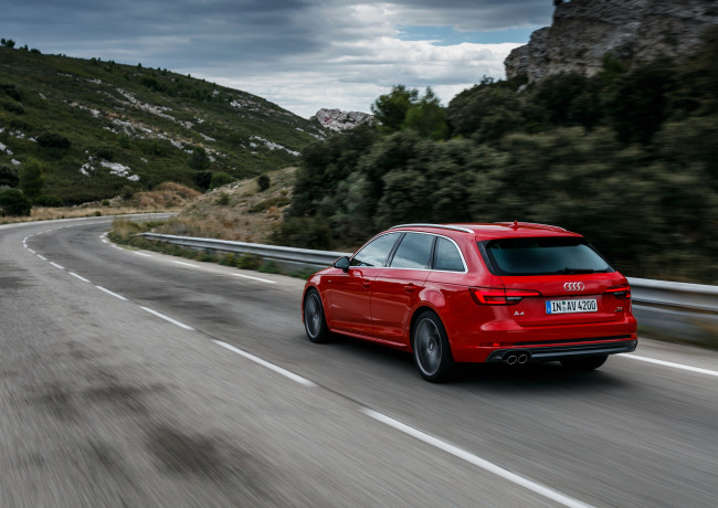 Обои картинки фото автомобили, audi, 2015г, красный, avant, tdi, quattro, s, line, a4, b9