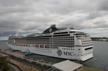 Картинка msc+magnifica корабли лайнеры лайнер круиз