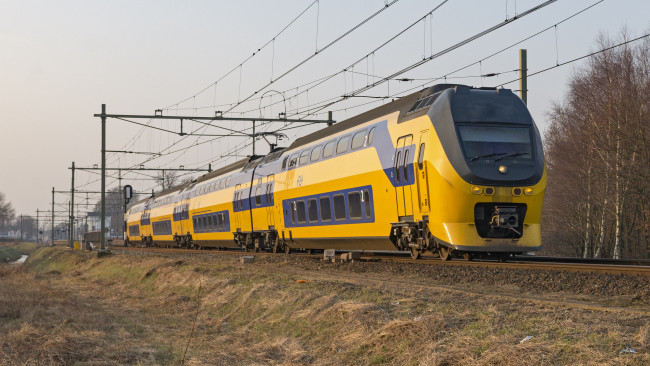 Обои картинки фото техника, электровозы, состав, локомотив