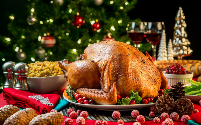 Обои картинки фото еда, мясные блюда, индейка, клюква, угощение, блюда, стол, праздник