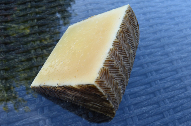 Обои картинки фото еда, сырные изделия, сыр