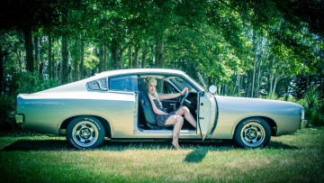 Картинка автомобили -авто+с+девушками dodge charger