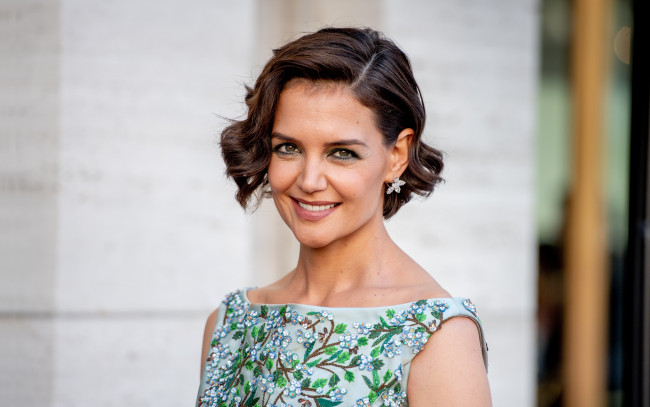 Обои картинки фото katie holmes,  2018, девушки, американская, актриса, фотосессия, улыбка, голливуд, 2018, кэти, холмс, знаменитости