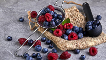 Картинка еда фрукты +ягоды малина черника