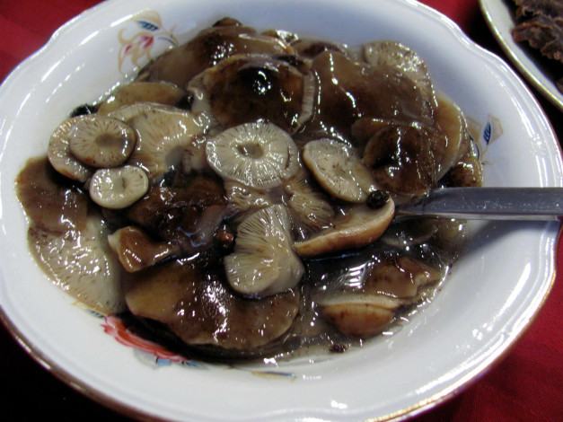 Обои картинки фото еда, грибы,  грибные блюда, опята, маринованные