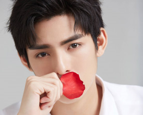 Картинка мужчины wang+hao+xuan ван хаосюань wang hao xuan