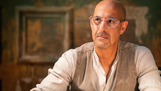 Обои картинки фото jolt ,  2021 , кино фильмы, jolt, красотка, на, взводе, боевик, комедия, кадры, из, фильма, stanley, tucci, cтэнли, туччи, dr, ivan, munchin