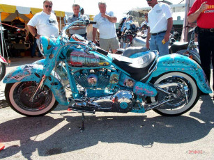 Картинка мотоциклы customs